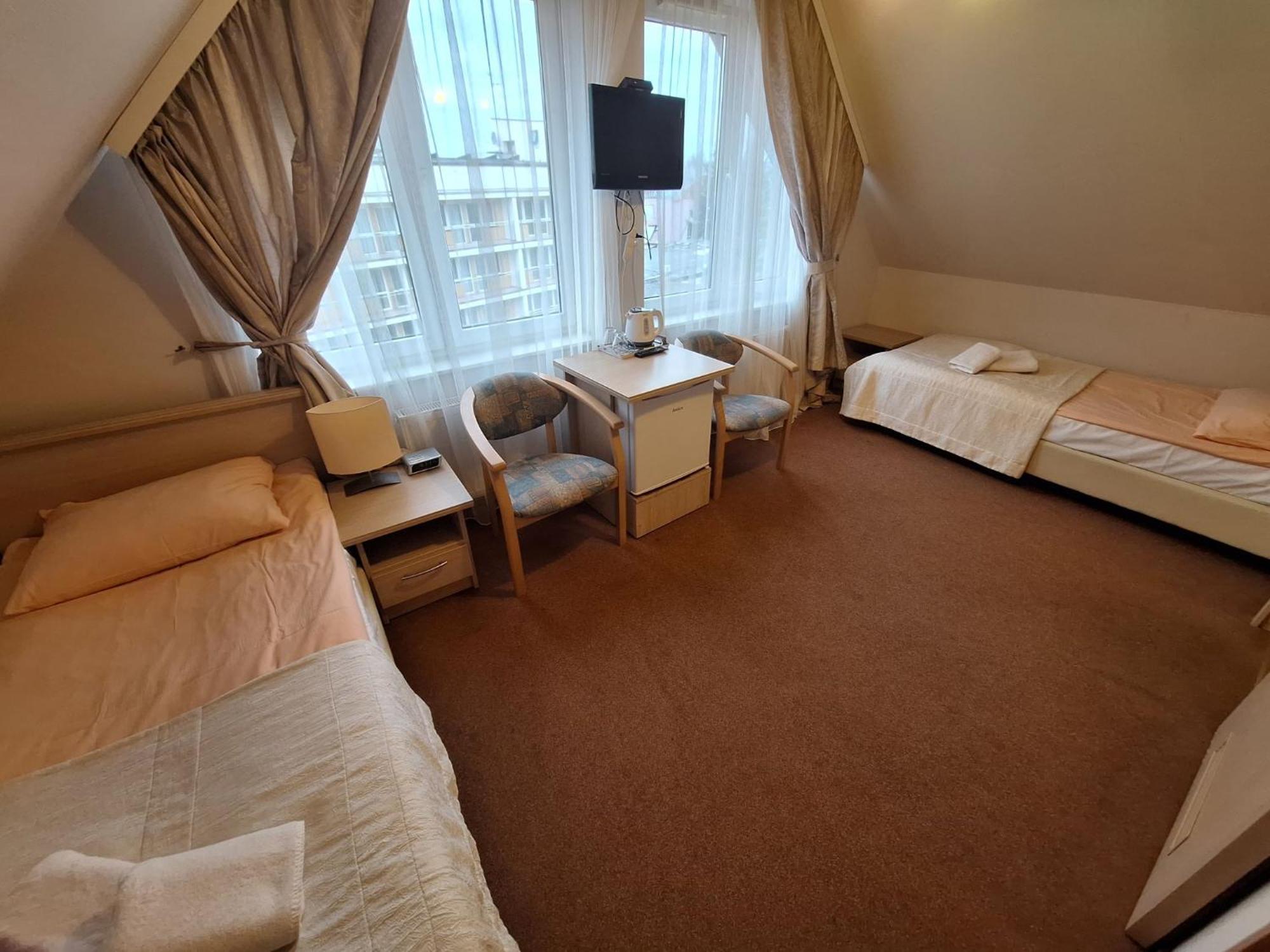 Politechnika Warszawska Osrodek Wypoczynkowy Hotel Sarbinowo Buitenkant foto