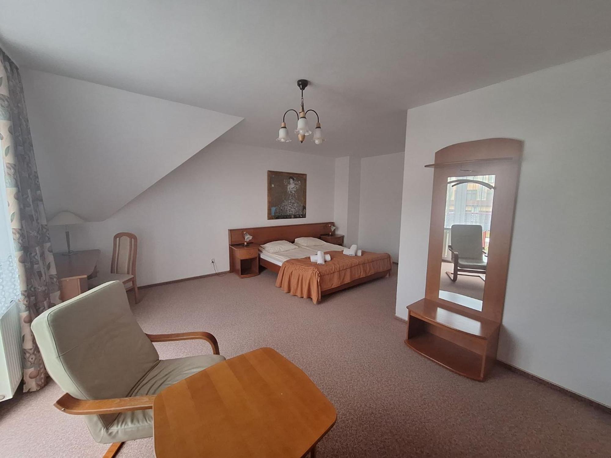Politechnika Warszawska Osrodek Wypoczynkowy Hotel Sarbinowo Buitenkant foto