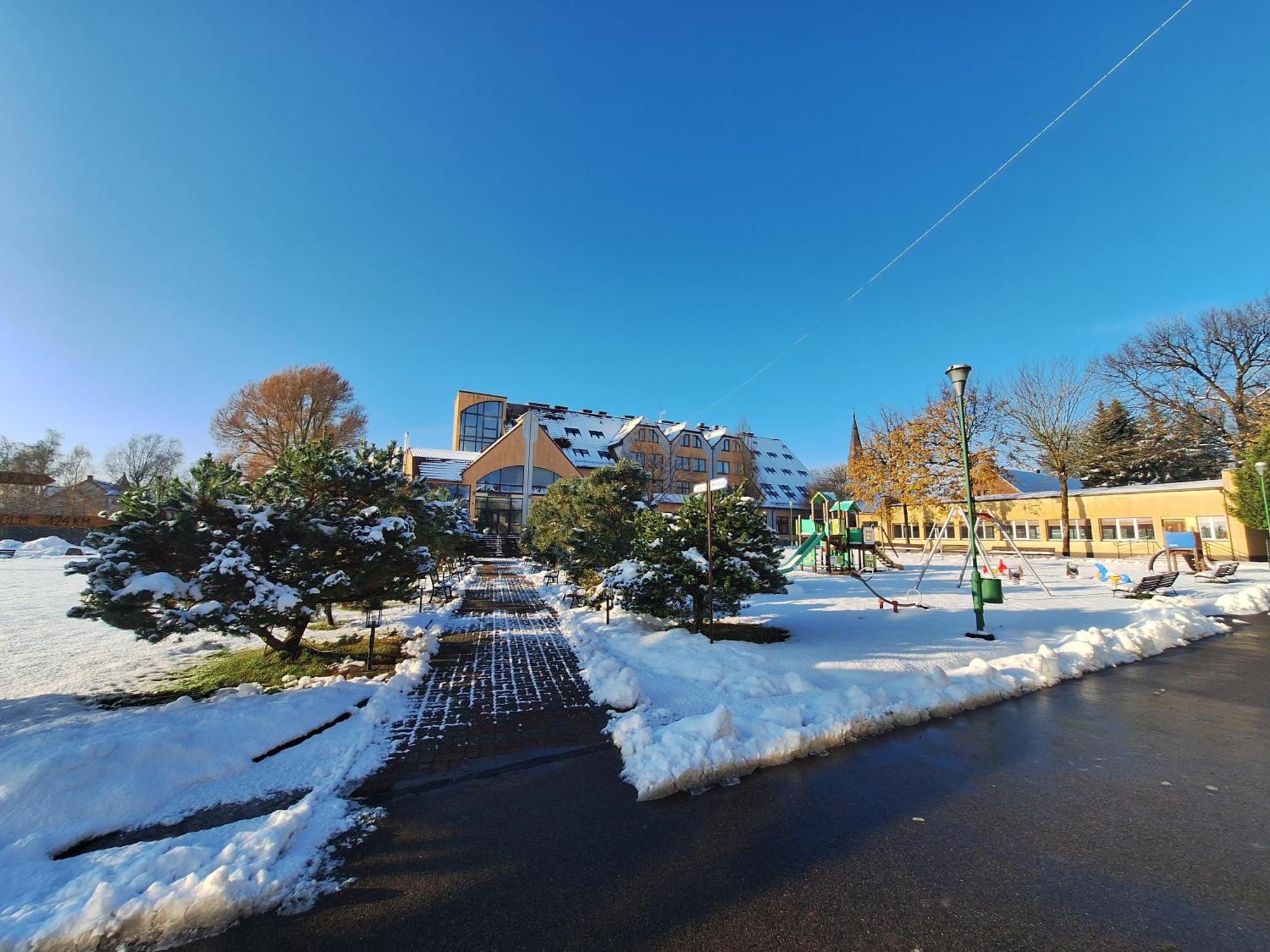 Politechnika Warszawska Osrodek Wypoczynkowy Hotel Sarbinowo Buitenkant foto