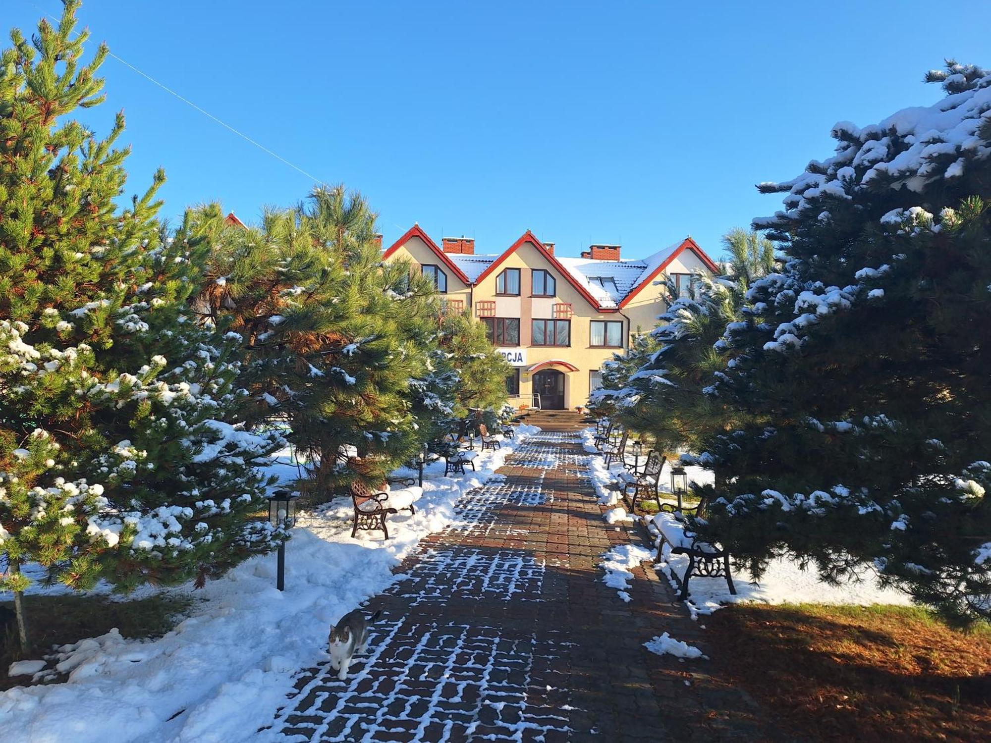 Politechnika Warszawska Osrodek Wypoczynkowy Hotel Sarbinowo Buitenkant foto