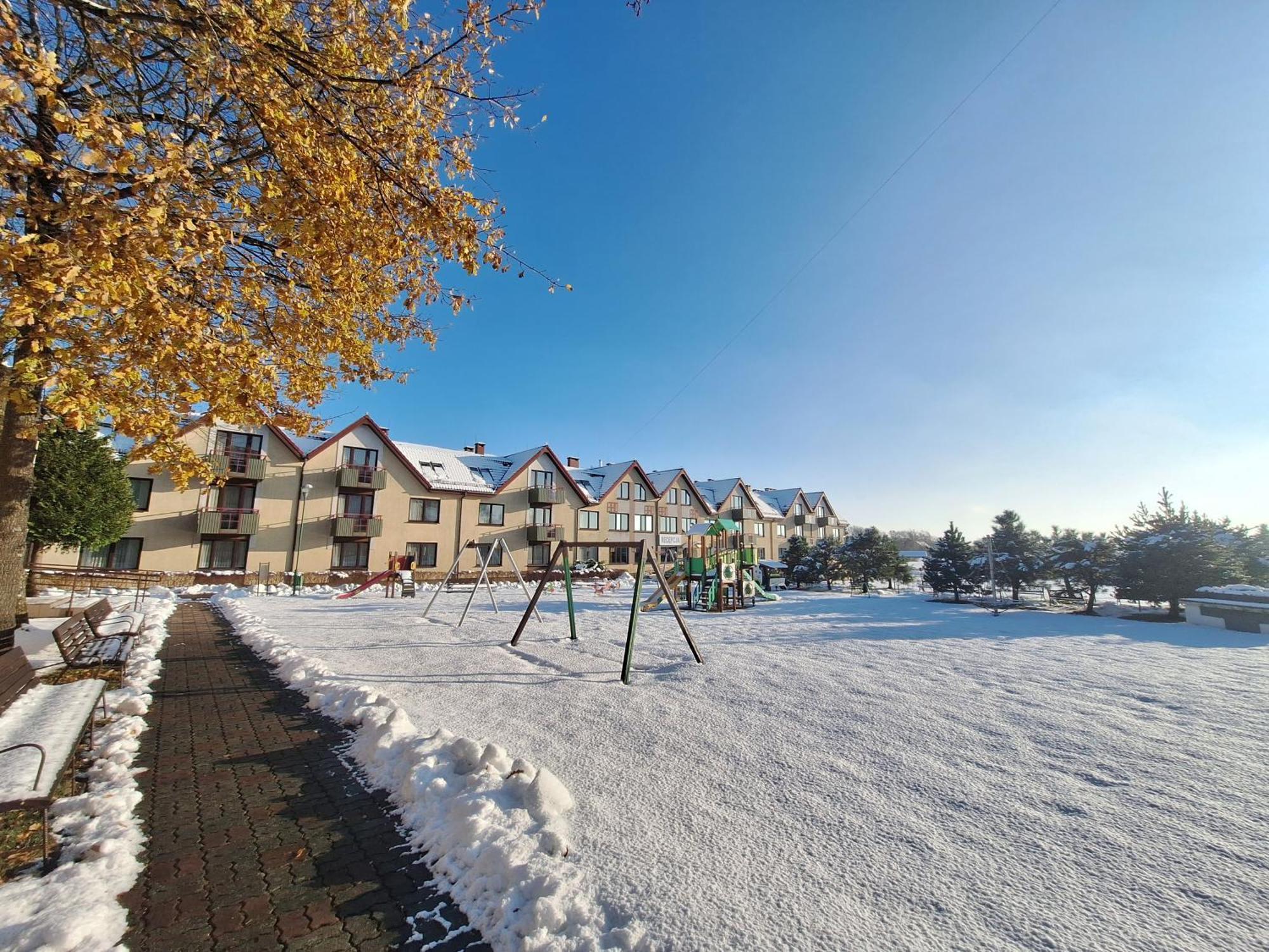 Politechnika Warszawska Osrodek Wypoczynkowy Hotel Sarbinowo Buitenkant foto